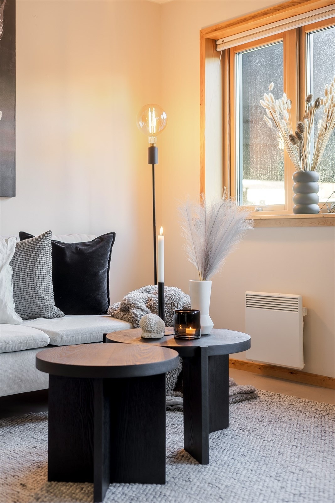 GARANTI v/Monika Hedstrøm presenterer Konsul Børs gate Galleribilde