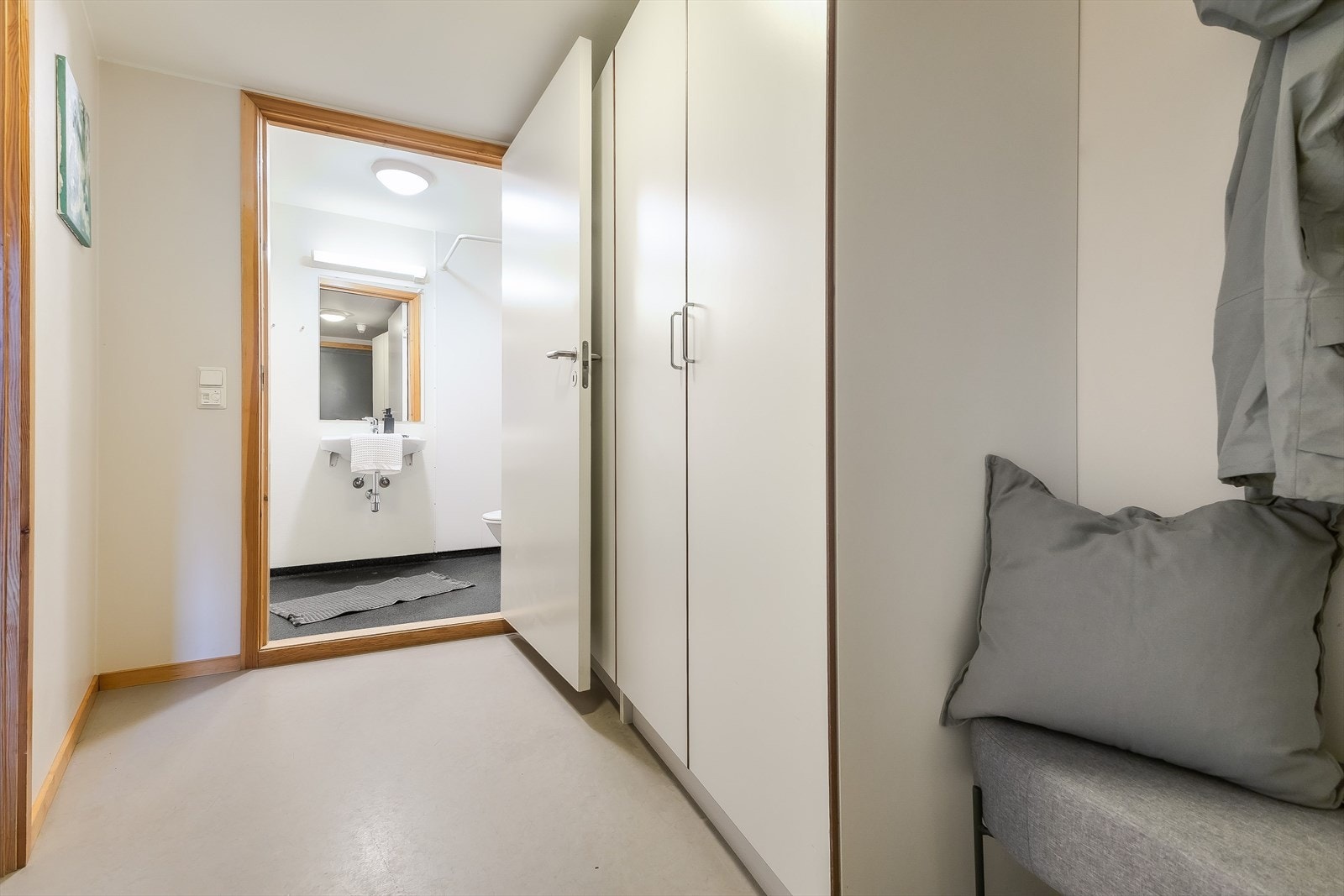 Entre mot bad Galleribilde