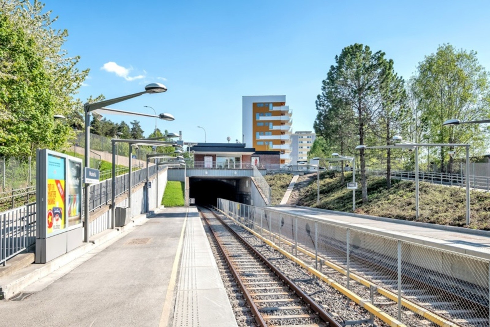 3 minutter gange til Munkelia t-bane. Galleribilde