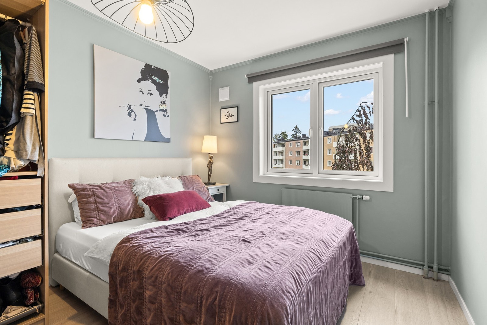 Leiligheten innehar 2 soverom av god størrelse. Galleribilde