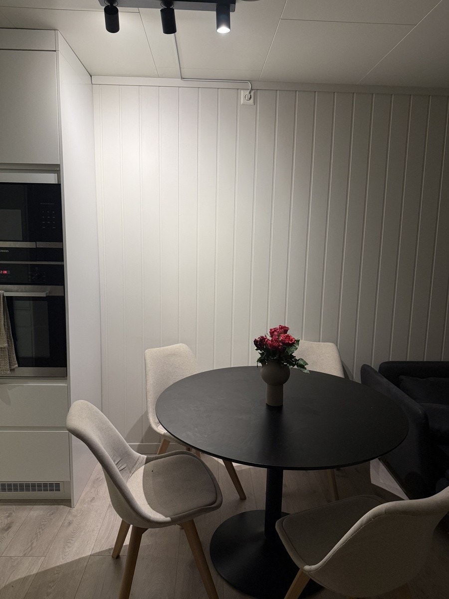 spisebord nede Galleribilde