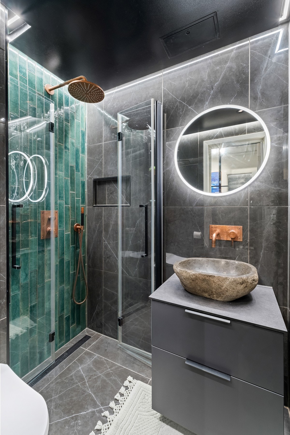 Flott bad fra 2020 utført av Scanflis AS, TK Rørteknikk AS og Elinsta Elektriske Installasjoner AS, Galleribilde