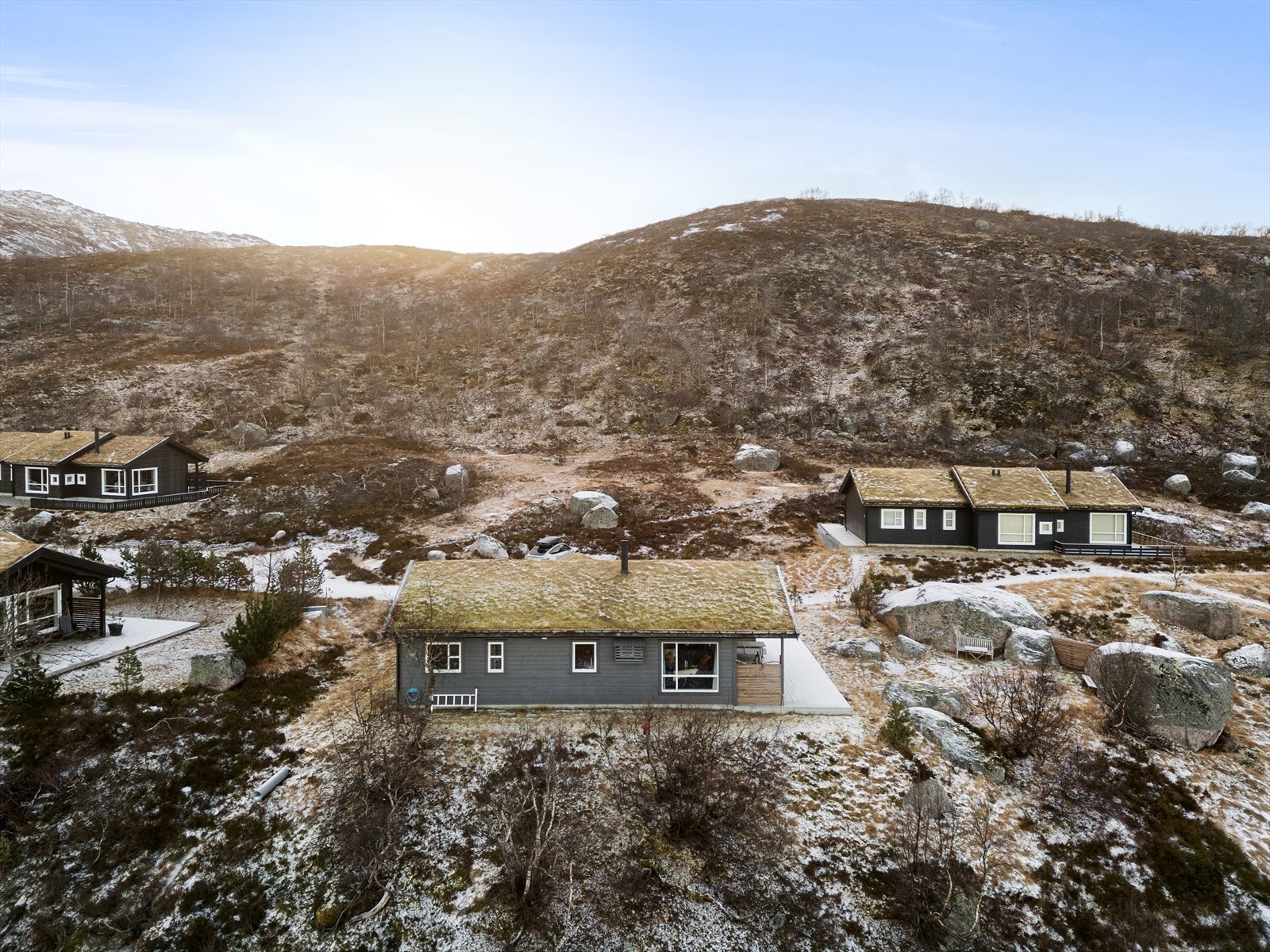 Hytta er moderne innredet og har meget bra standard. Galleribilde