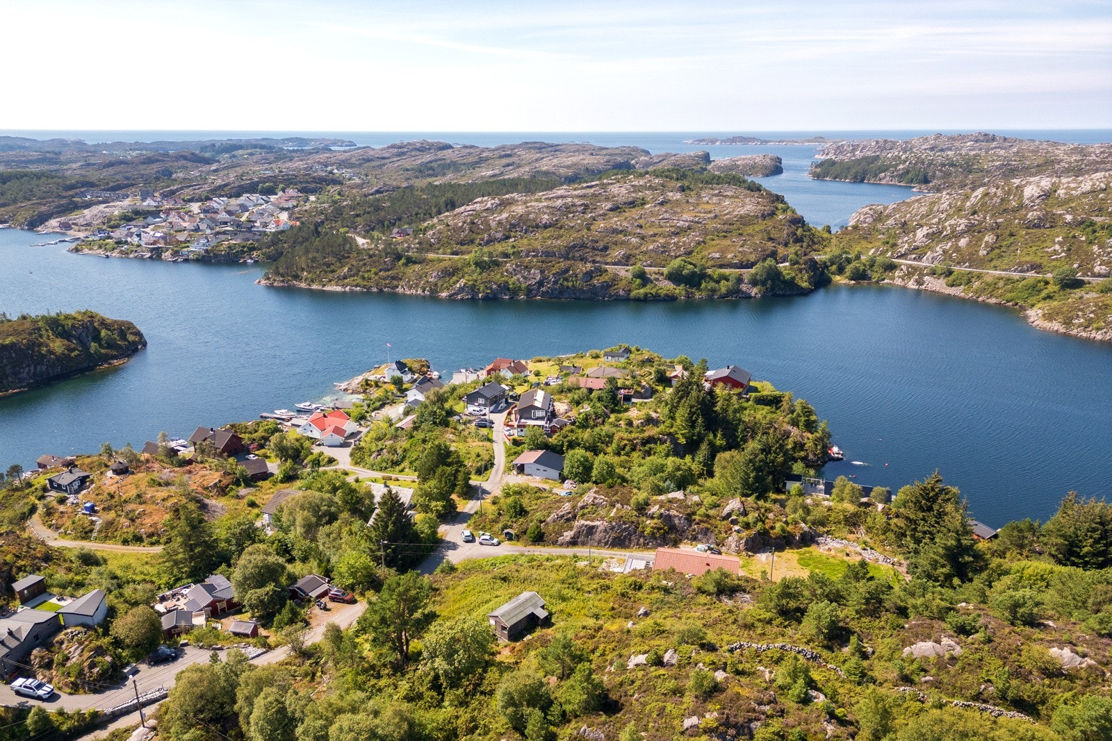 Oppgitt tomteareal på 1 113,7 kvm Galleribilde