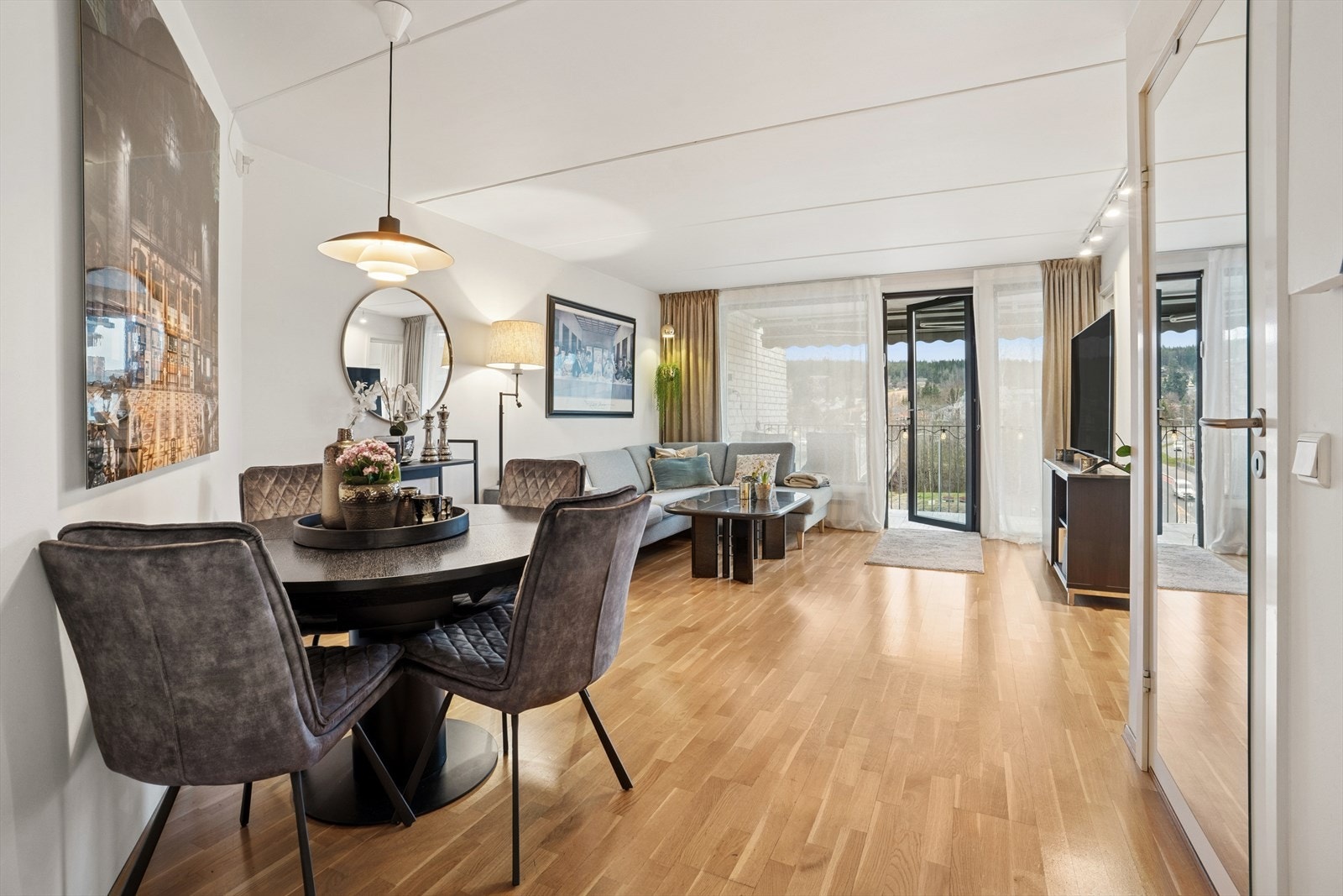 DNB Eiendom v/Thushi Joshua har gleden av å presentere Strømsveien 79C! Galleribilde