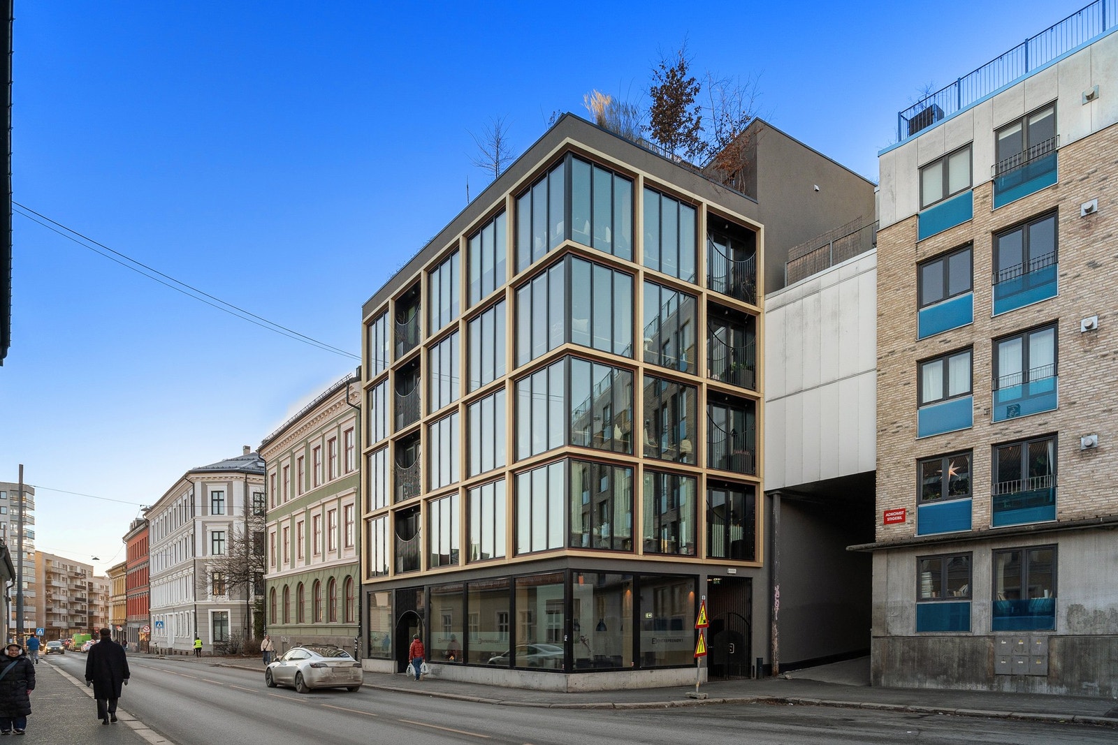 M8 er nybygg fra 2021 med spektakulær fasade! Galleribilde