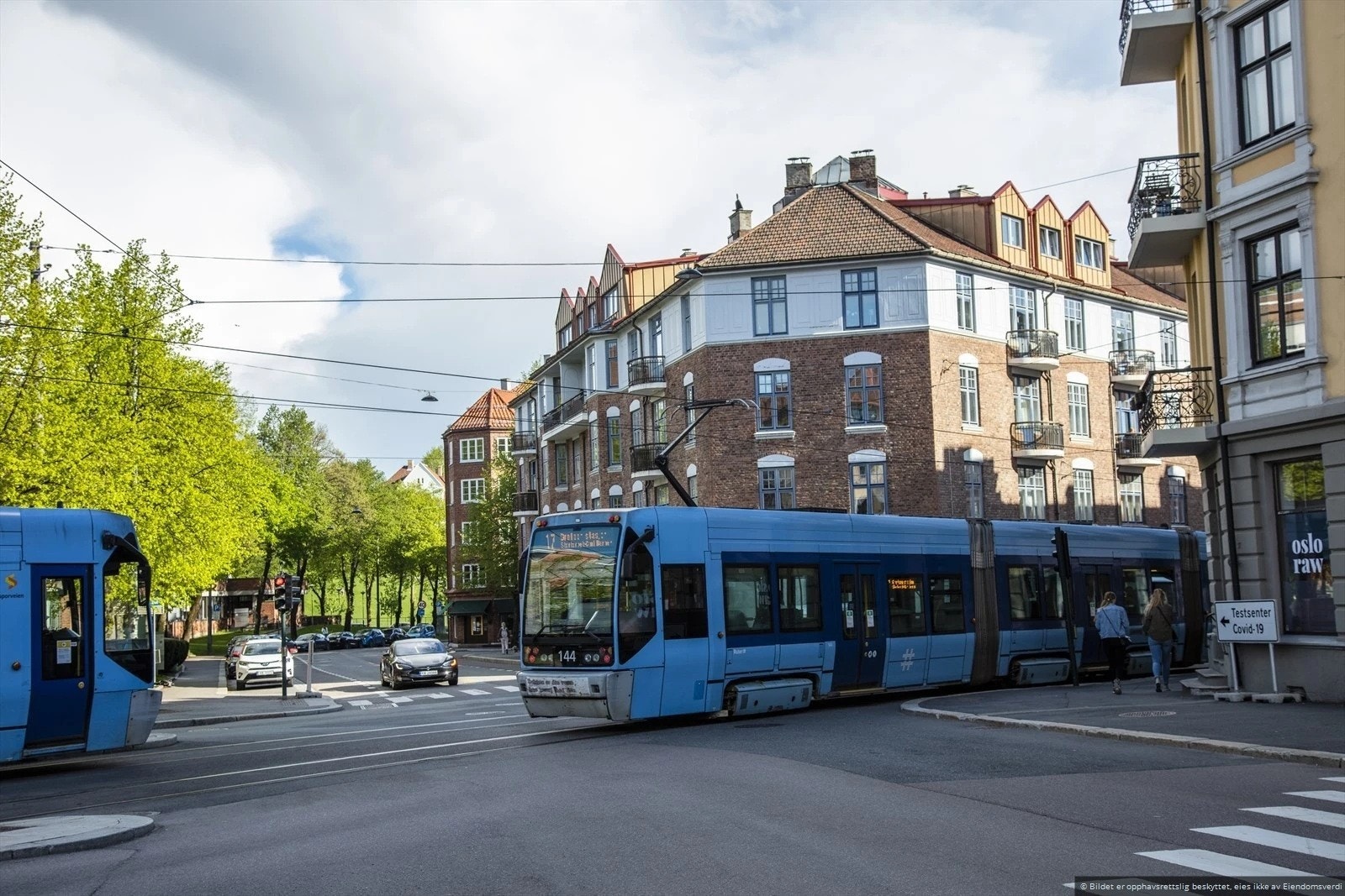 Det er gode kollektivforbindelser rett ved leiligheten. Galleribilde
