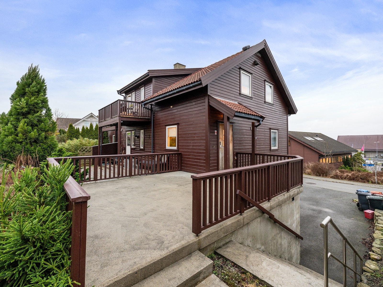 Leiligheten ligger sentralt til med kort avstand til de fleste fasiliteter Galleribilde