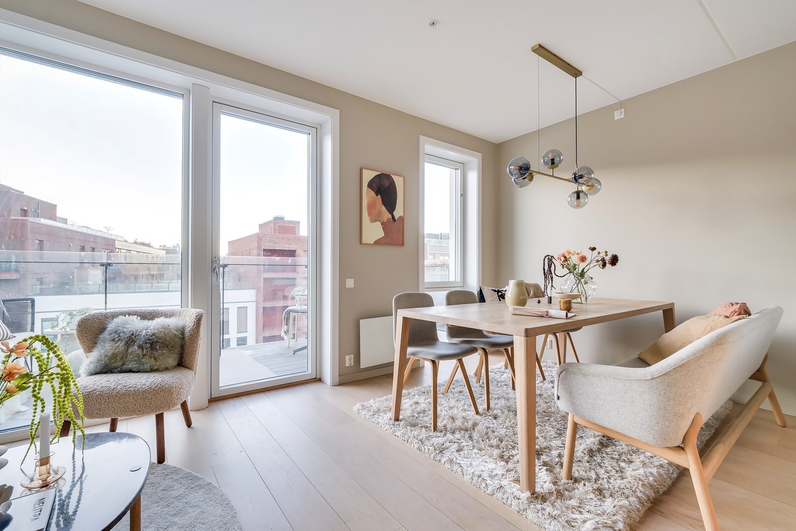 Et perfekt rom for sosiale sammenkomster! Galleribilde