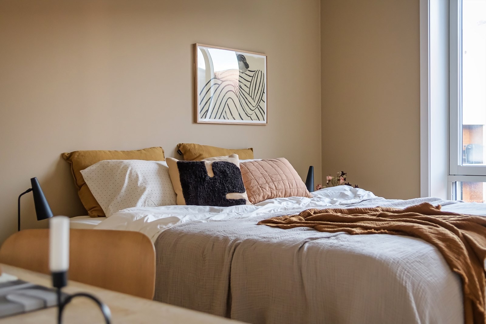 Nylig malt i behagelig fargetone. Galleribilde