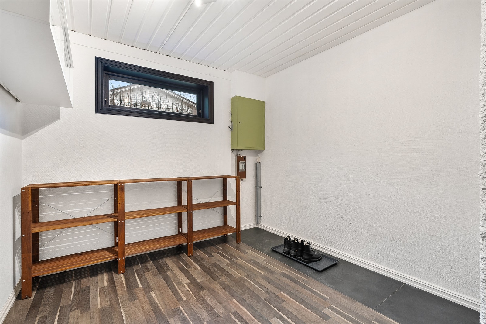 Bod i underetasjen Galleribilde