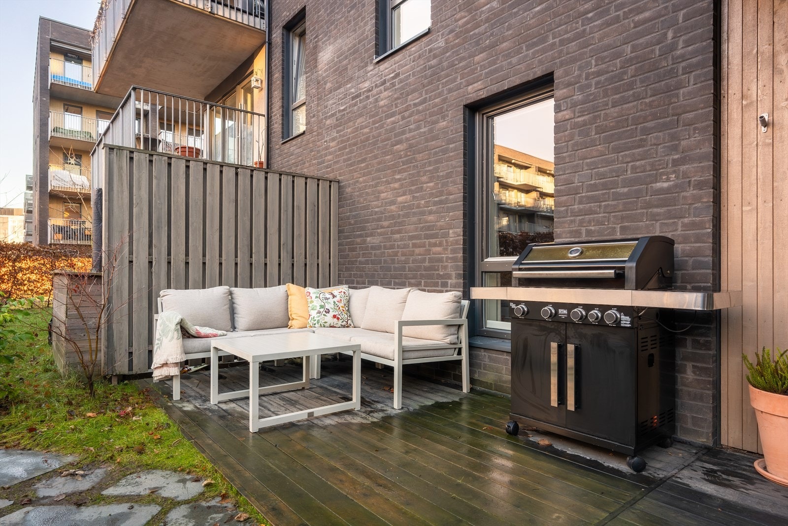 Det er tillatt med elektrisk- eller gassgrill Galleribilde