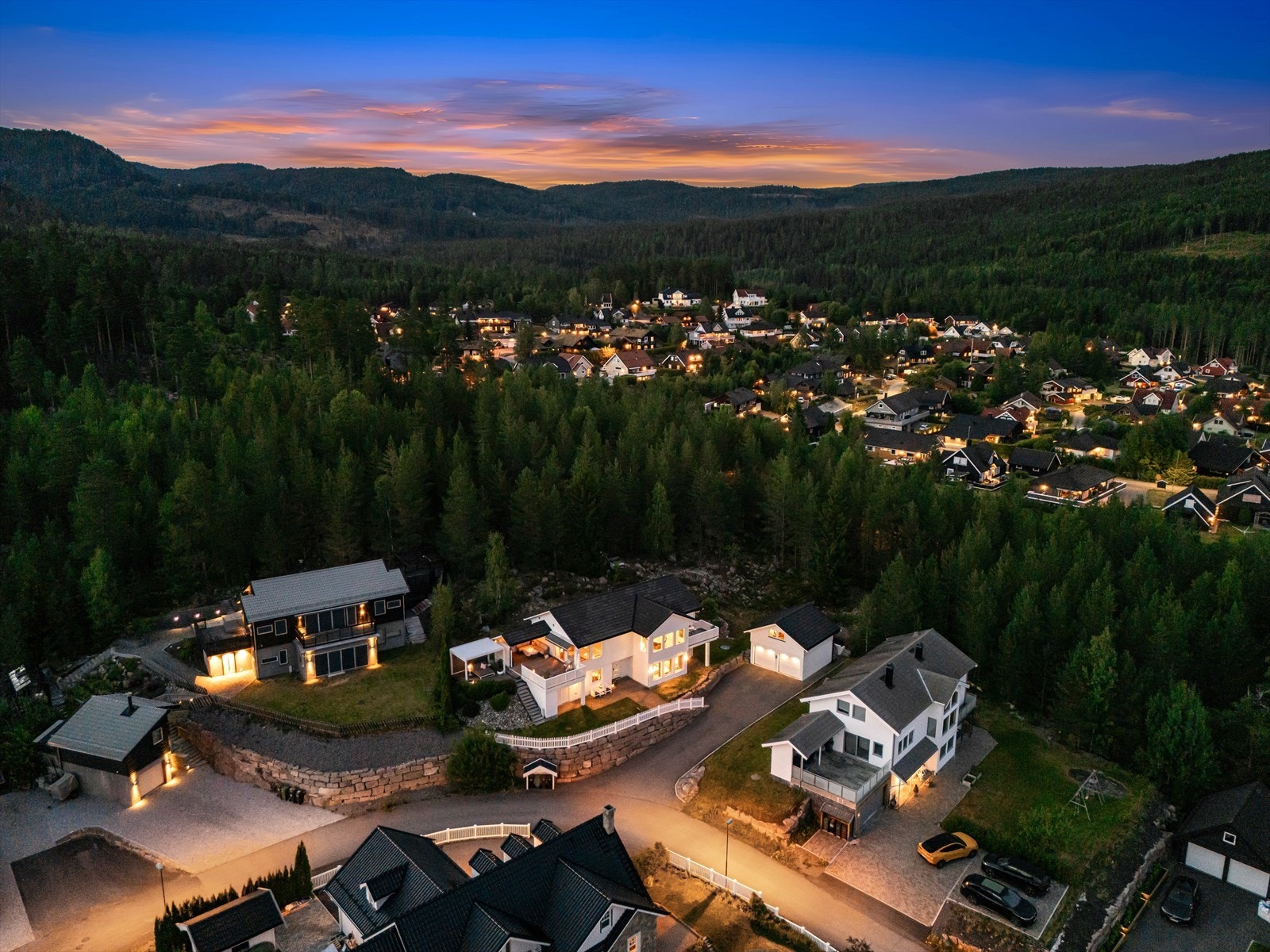 Meget fint beliggende tomt på feltet. Kort vei til Sagparken med Rema 1000 og flere servicetilbud Galleribilde