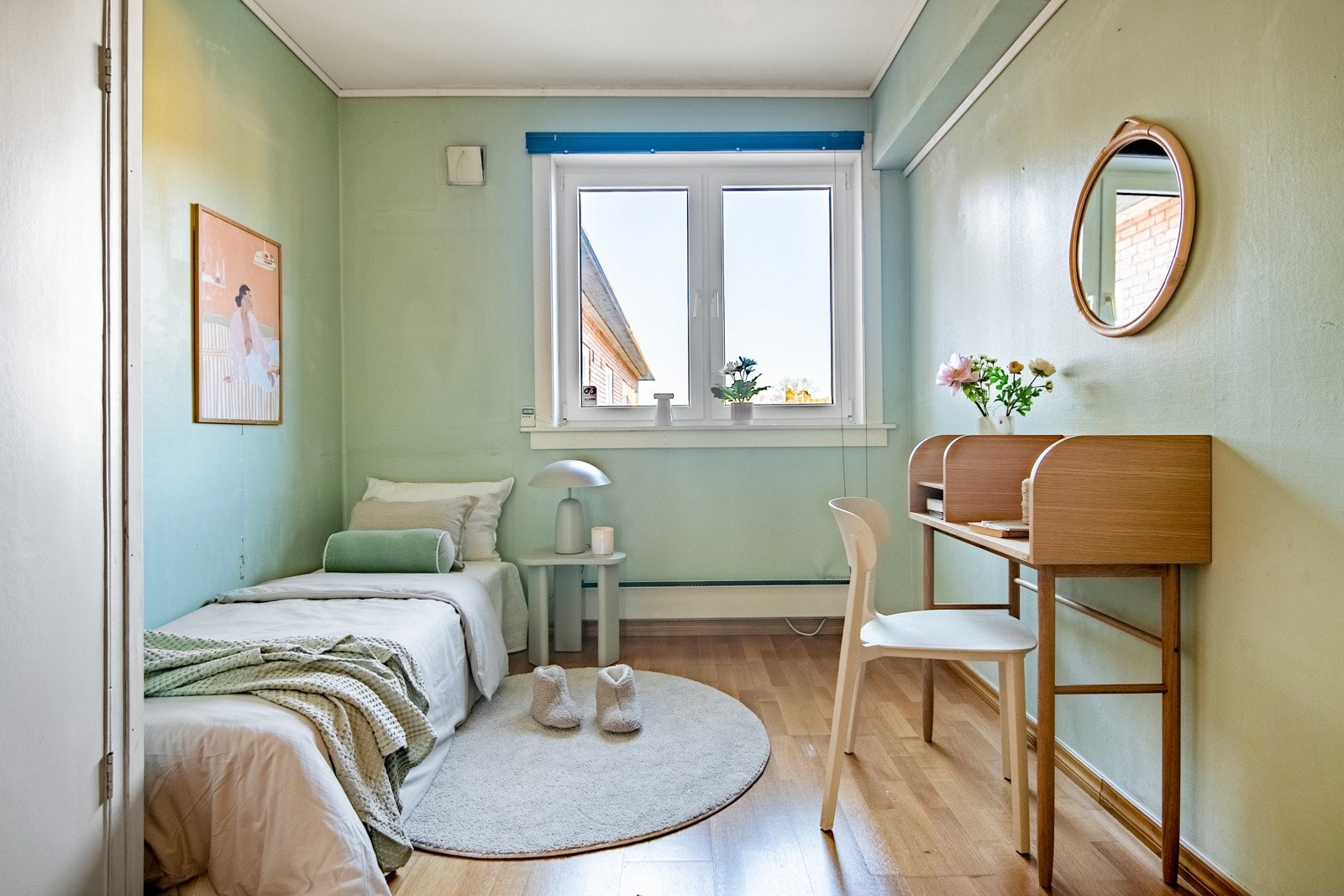 Det andre soverommet passer utmerket som barnerom, gjesterom eller kontor, fleksibelt etter behov Galleribilde