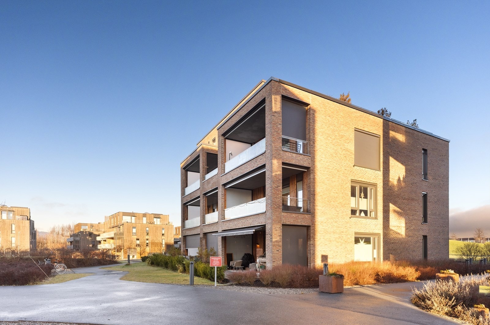 Moderne boligbygg fra 2019 beliggende attraktivt til på Storøya, helt sør på Fornebu Galleribilde