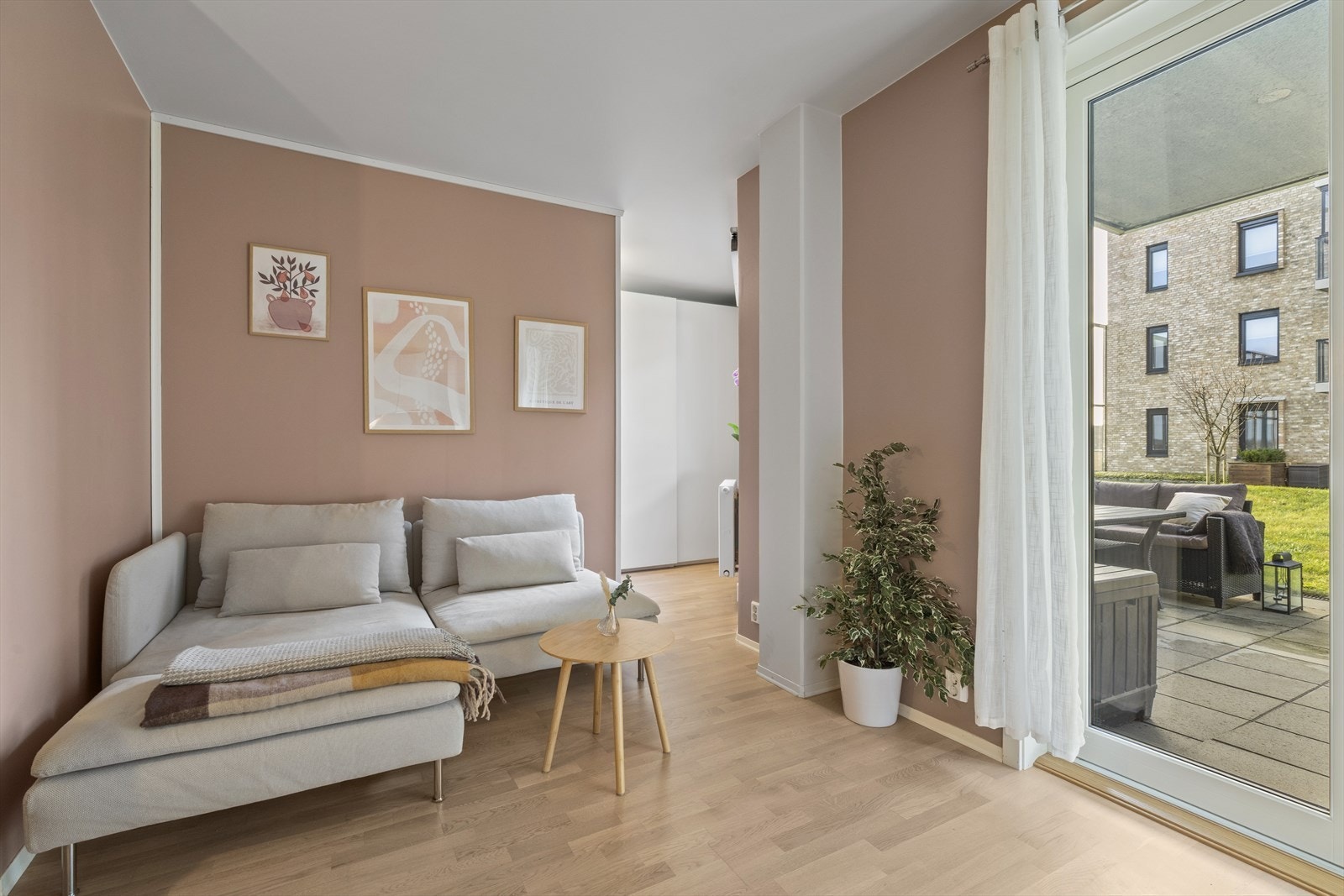 Varmtvann, fyring, TV og internett er inkludert Galleribilde