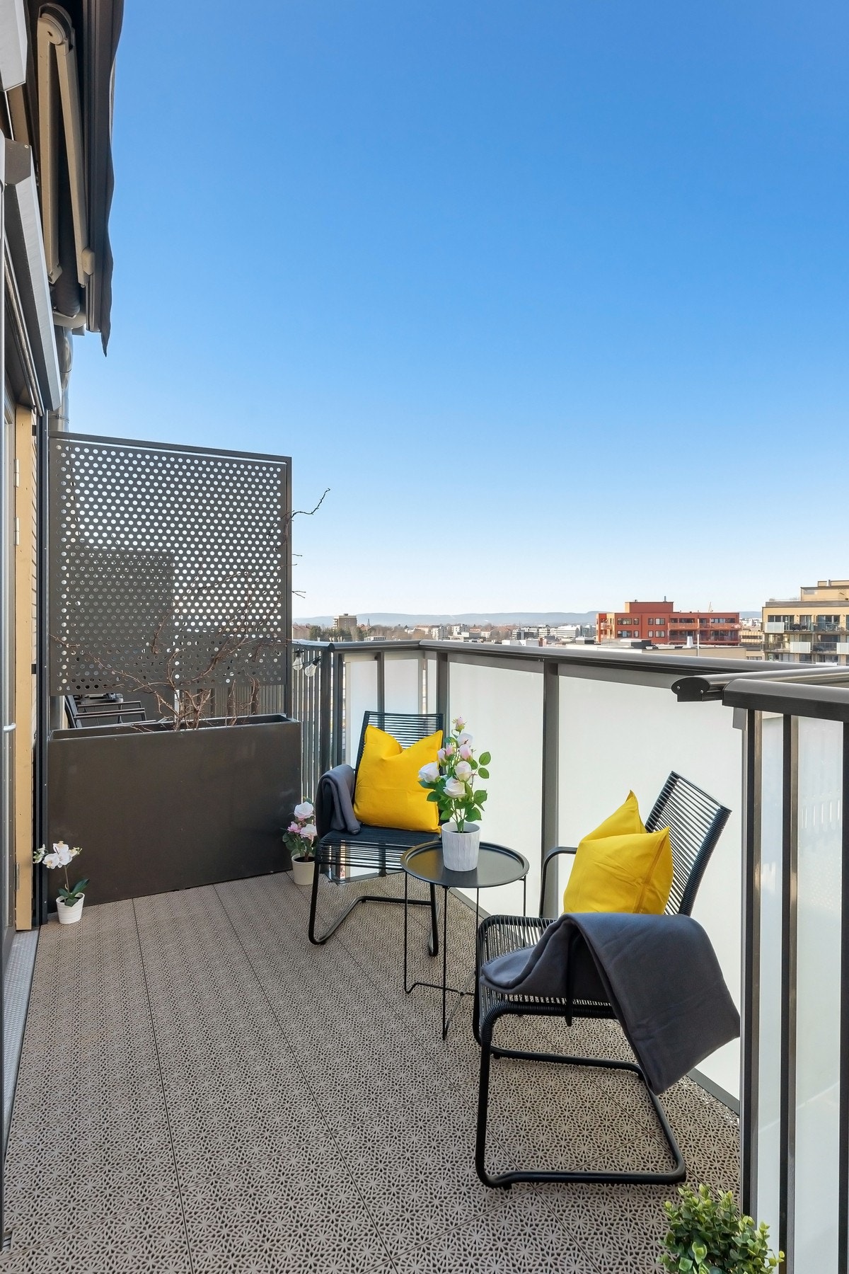 Balkongen vender mot nordvest Galleribilde