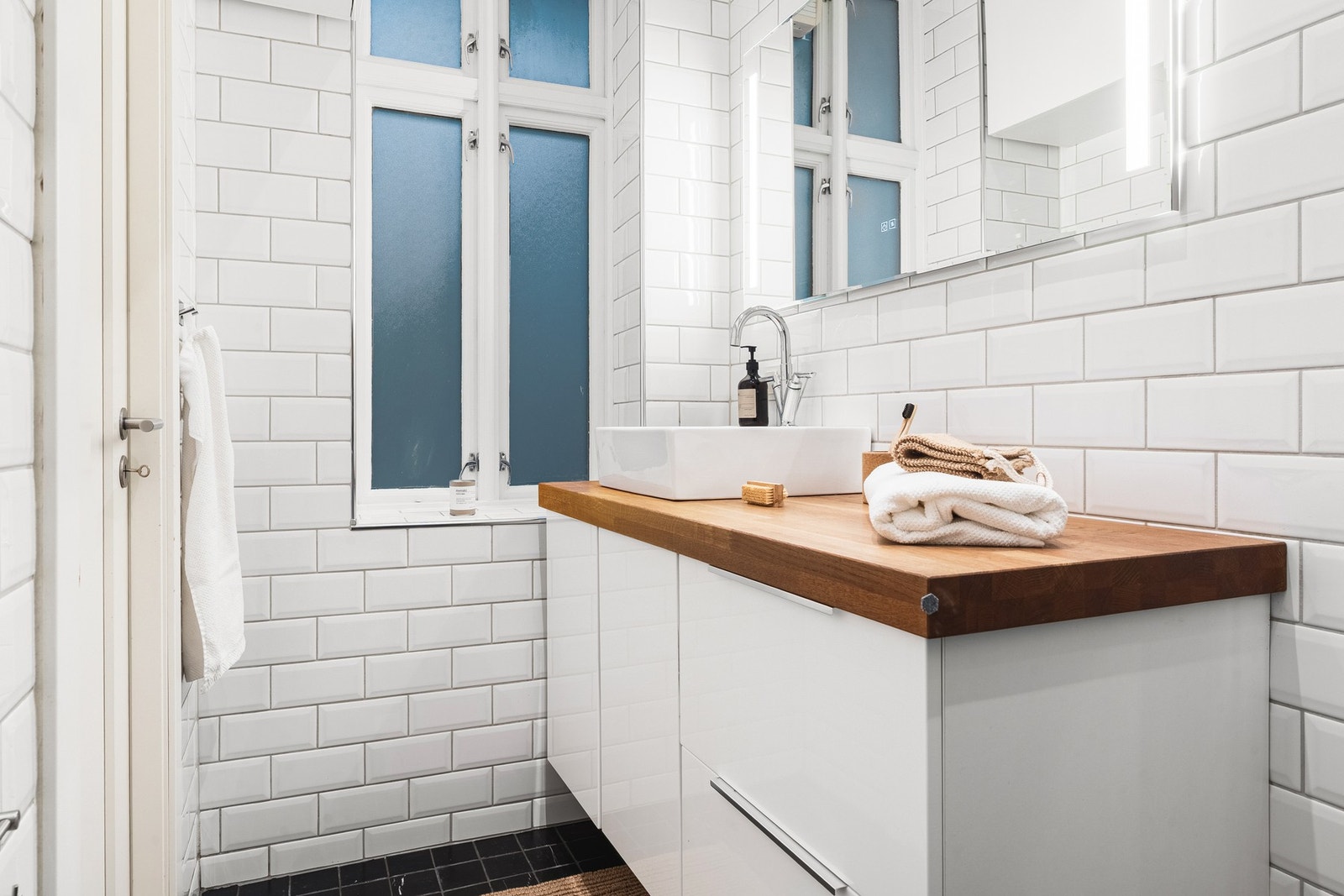 Badet ble pusset opp i regi av forrige eier i 2009. Dokumentasjon på utført arbeid foreligger. Galleribilde