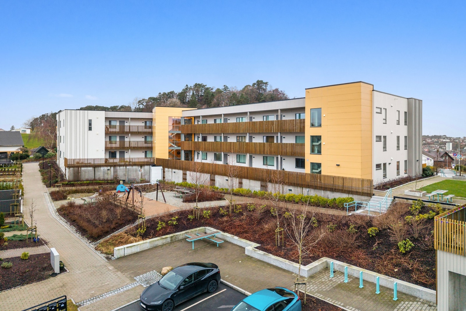 Fast parkering i lukket garasjeanlegg Galleribilde