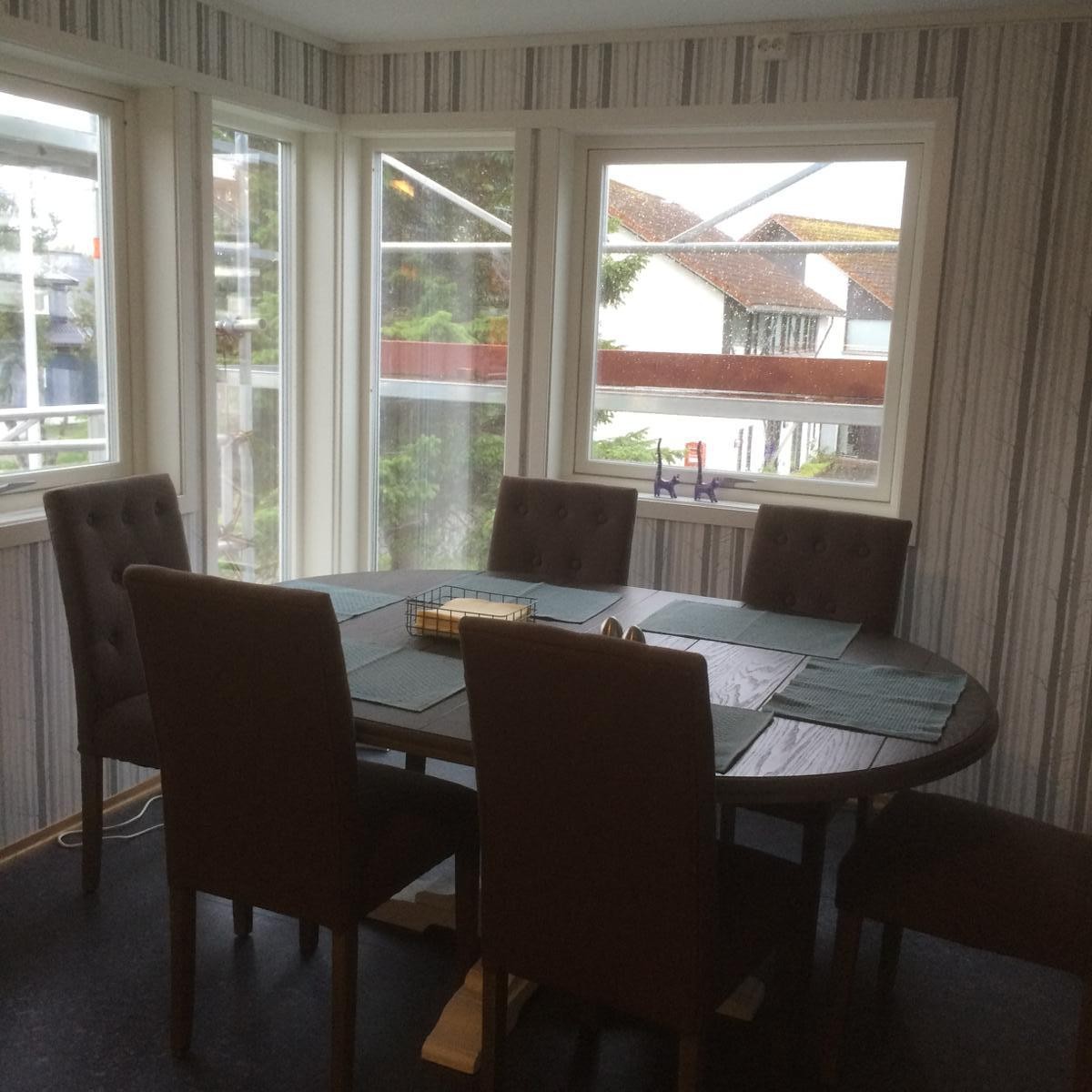 Spiseplass, kjøkken Galleribilde