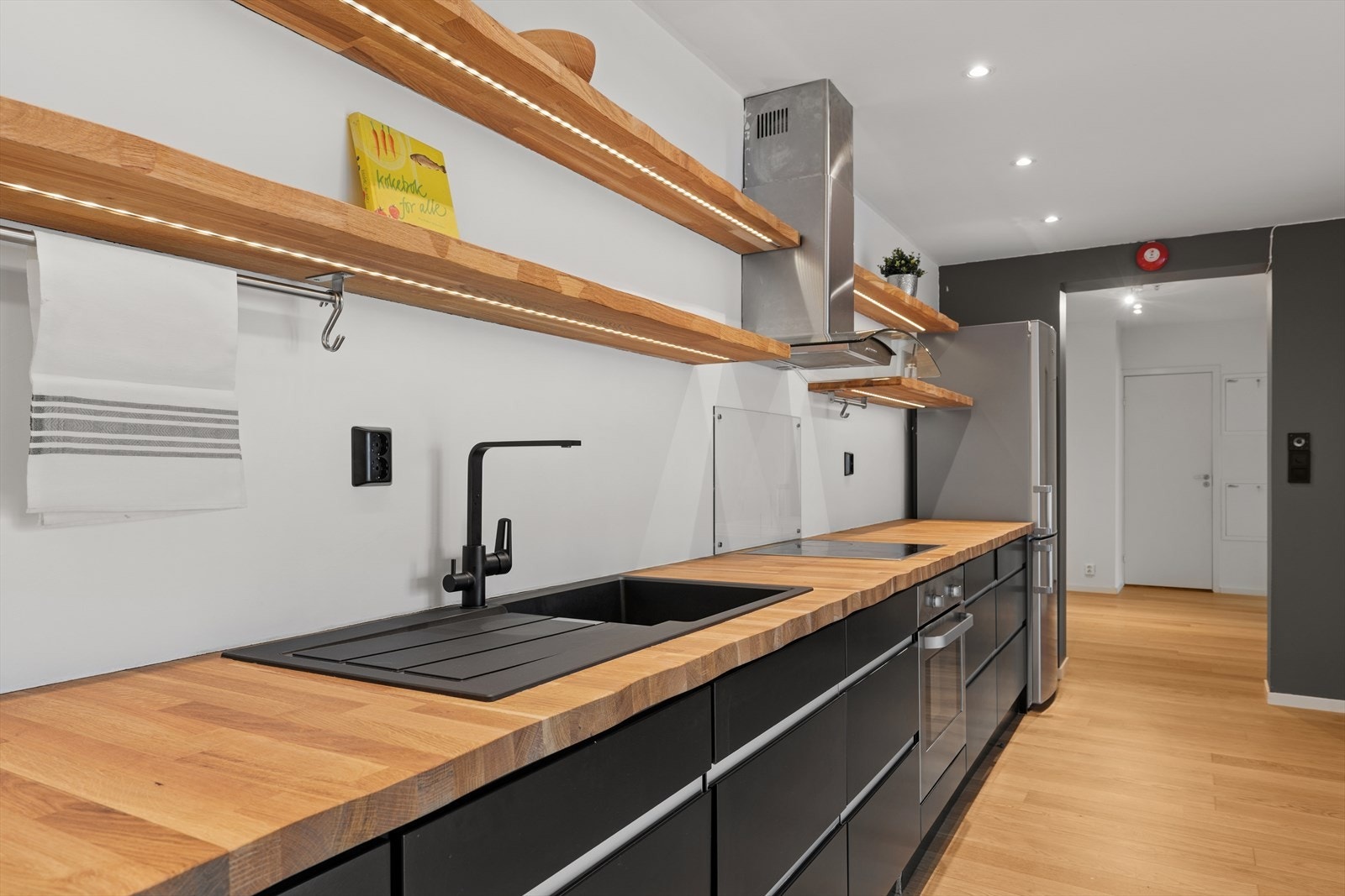 Kjøkkenet ble oppgradert i 2026 og gir et meget godt inntrykk Galleribilde