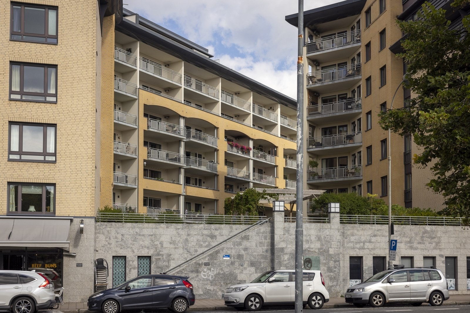 Leiligheten ligger høyt og fritt i byggets 7.etasje. Galleribilde