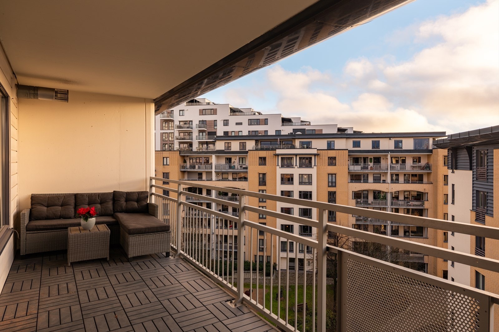 Her får du en balkong på 11 kvm med dirkete utgang fra stue Galleribilde