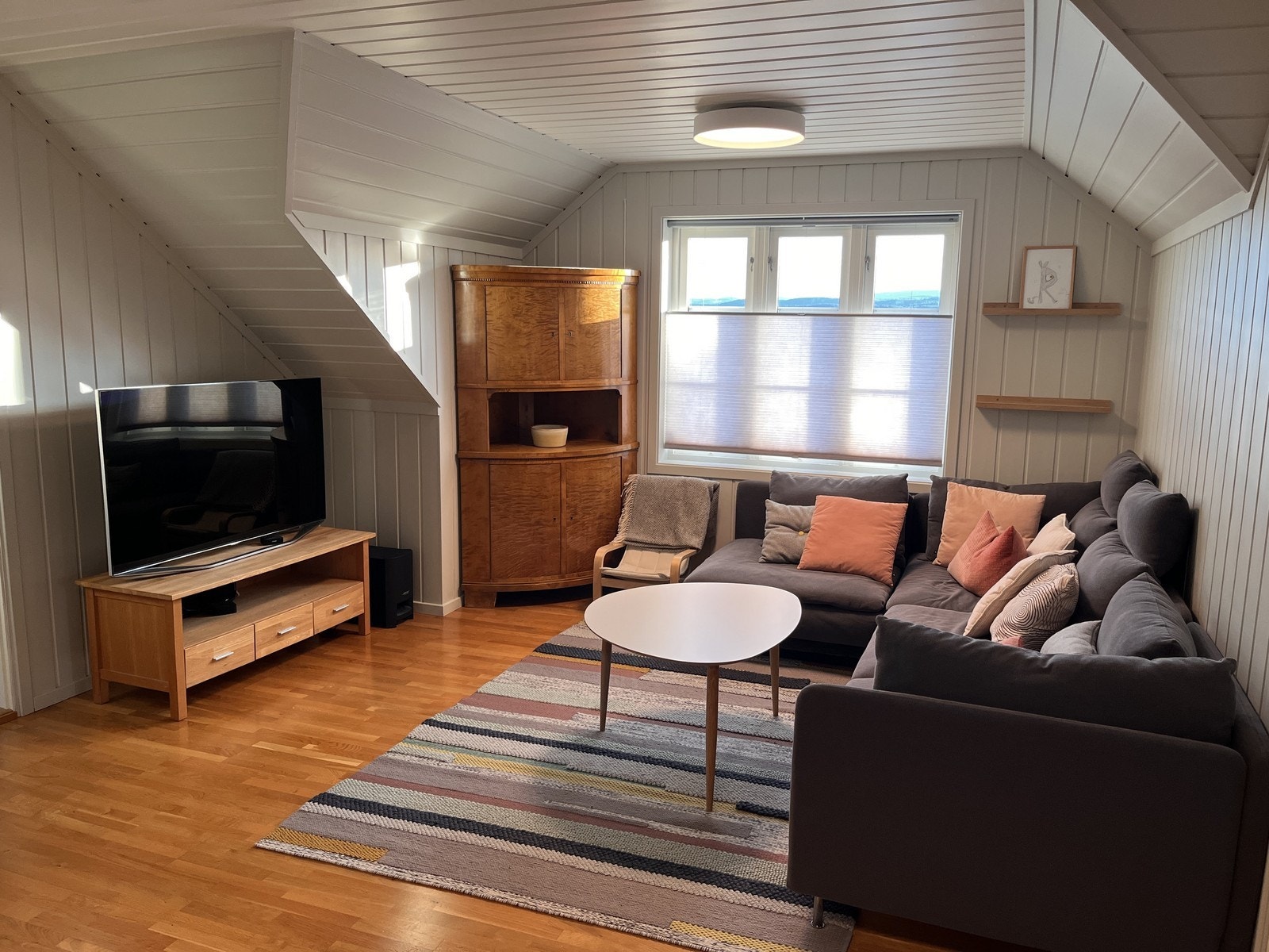 TV-stue i 2. etg Galleribilde