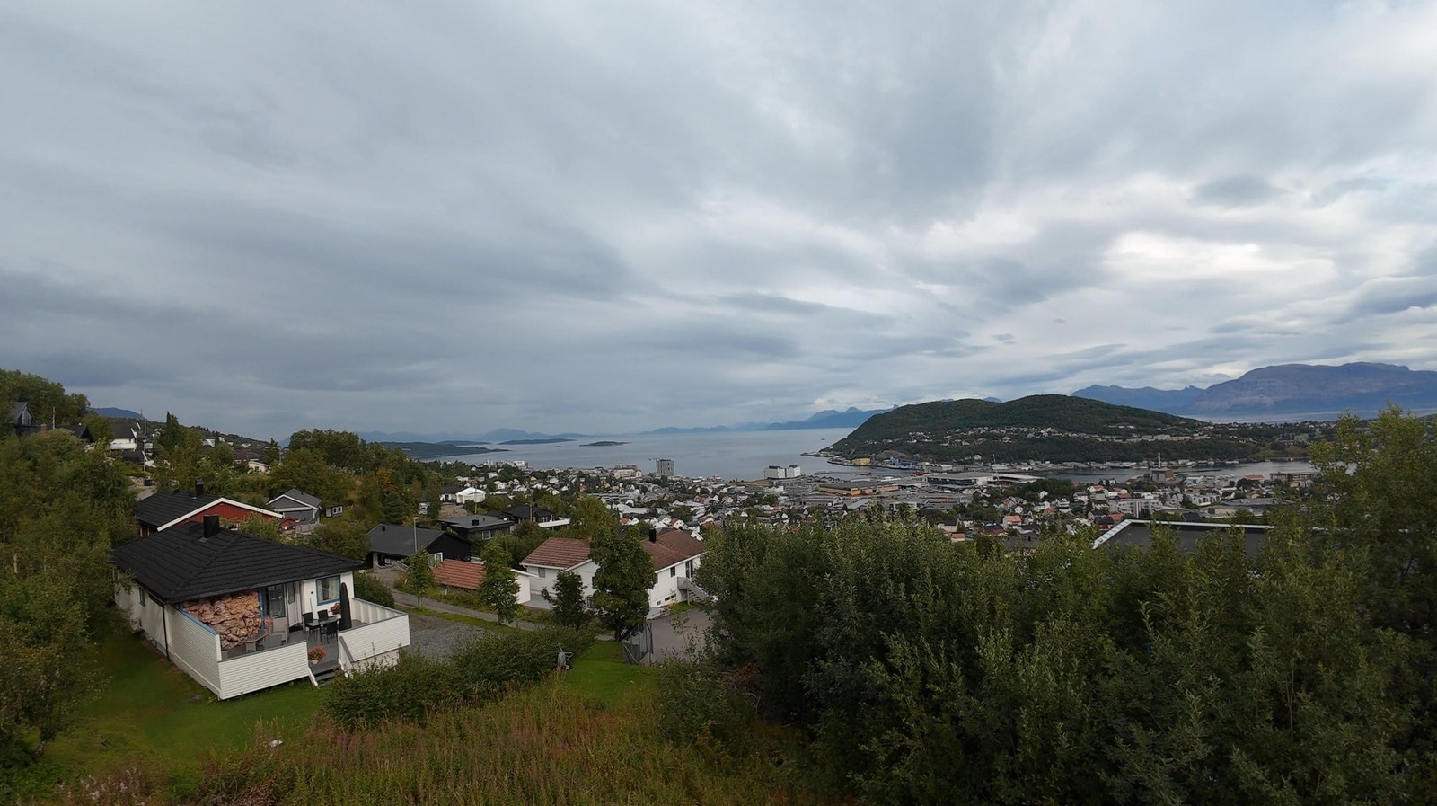 Utsiktsbilde nord-øst fra godkjent kotehøyde på + 112 meter Galleribilde