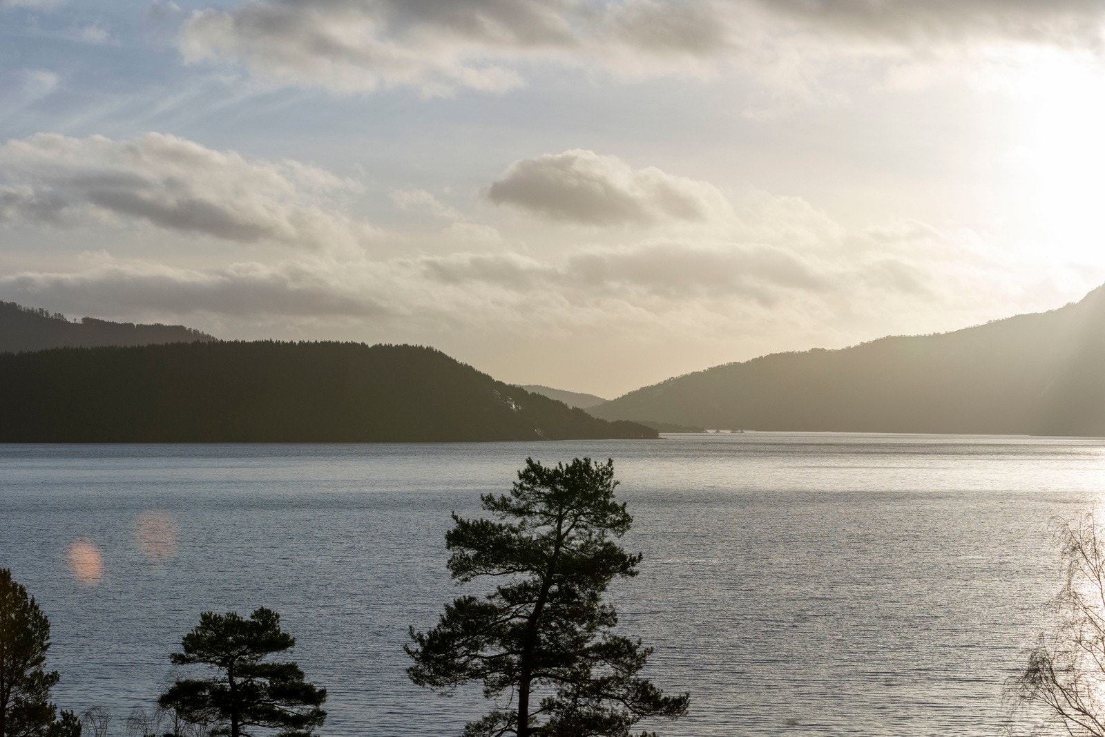 Meget flott utsikt mot Nisser og omkringliggende landskap. Galleribilde
