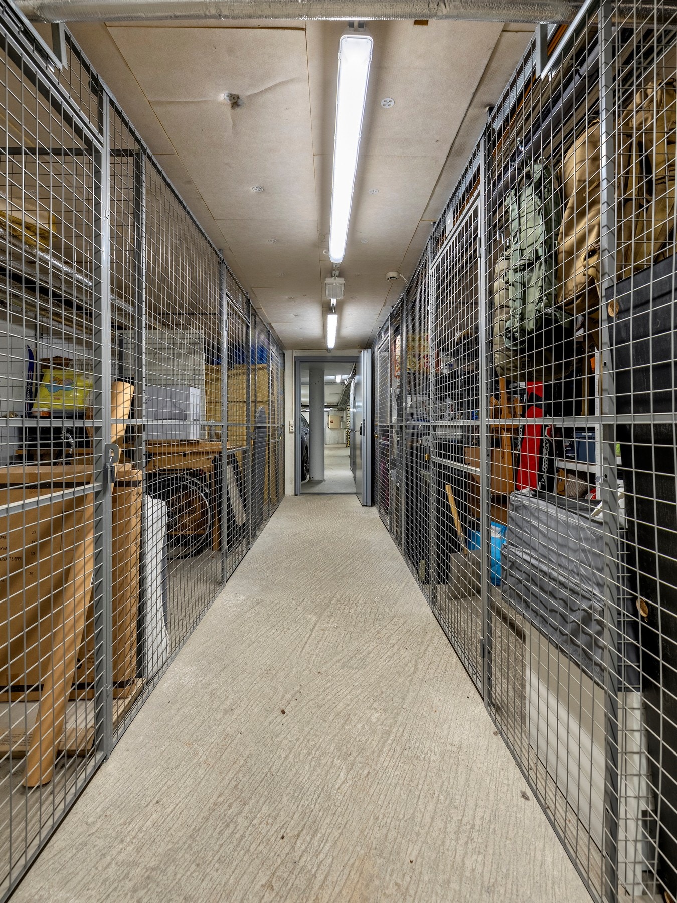 For ekstra lagringsplass følger det en disponibel bod i kjeller på ca. 5 kvm. Galleribilde