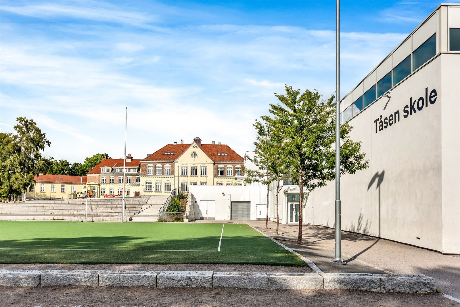 Tåsen skole Galleribilde