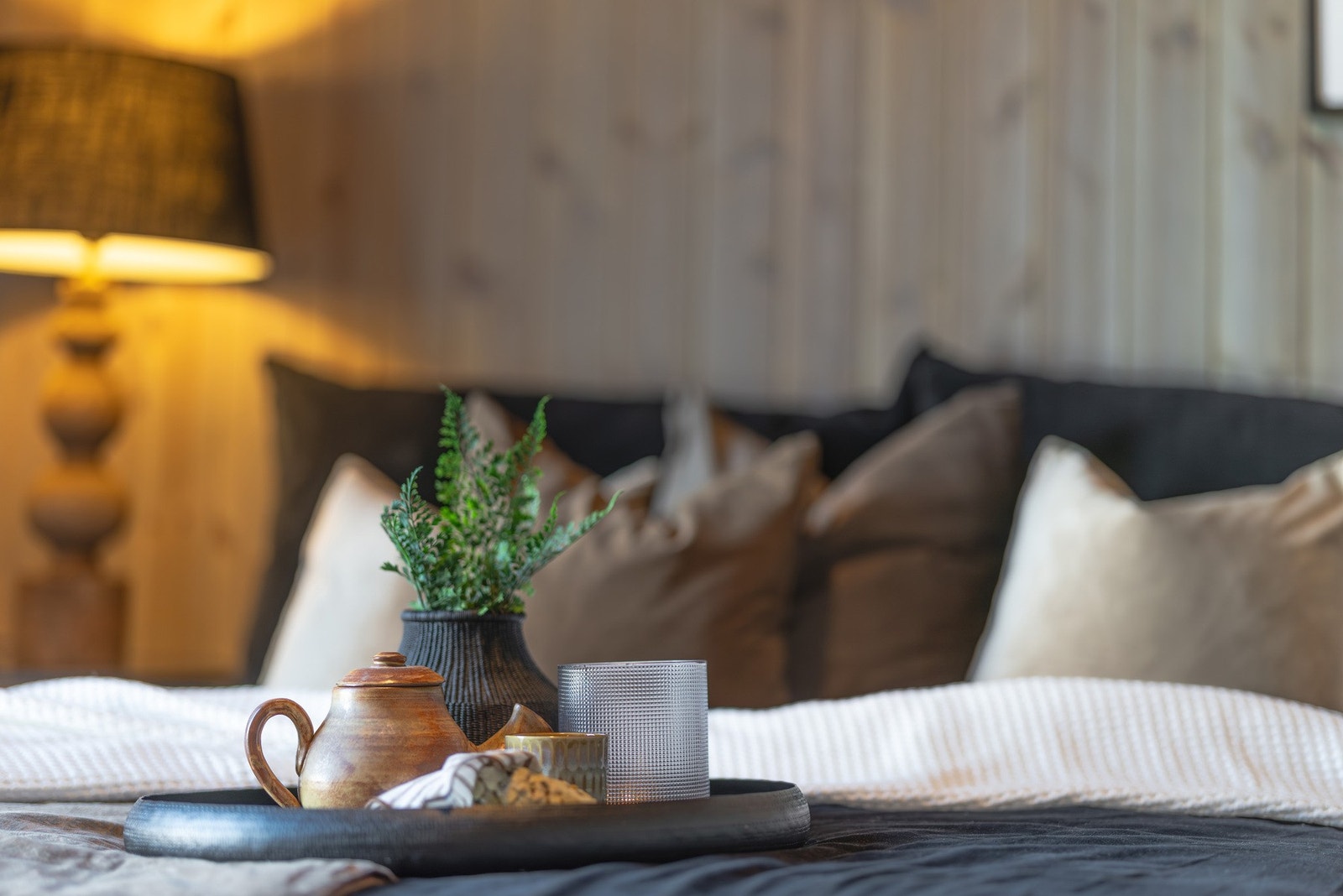 Hovedplanet har tre soverom, alle med plass til dobbeltseng og eventuell garderobeløsning Galleribilde