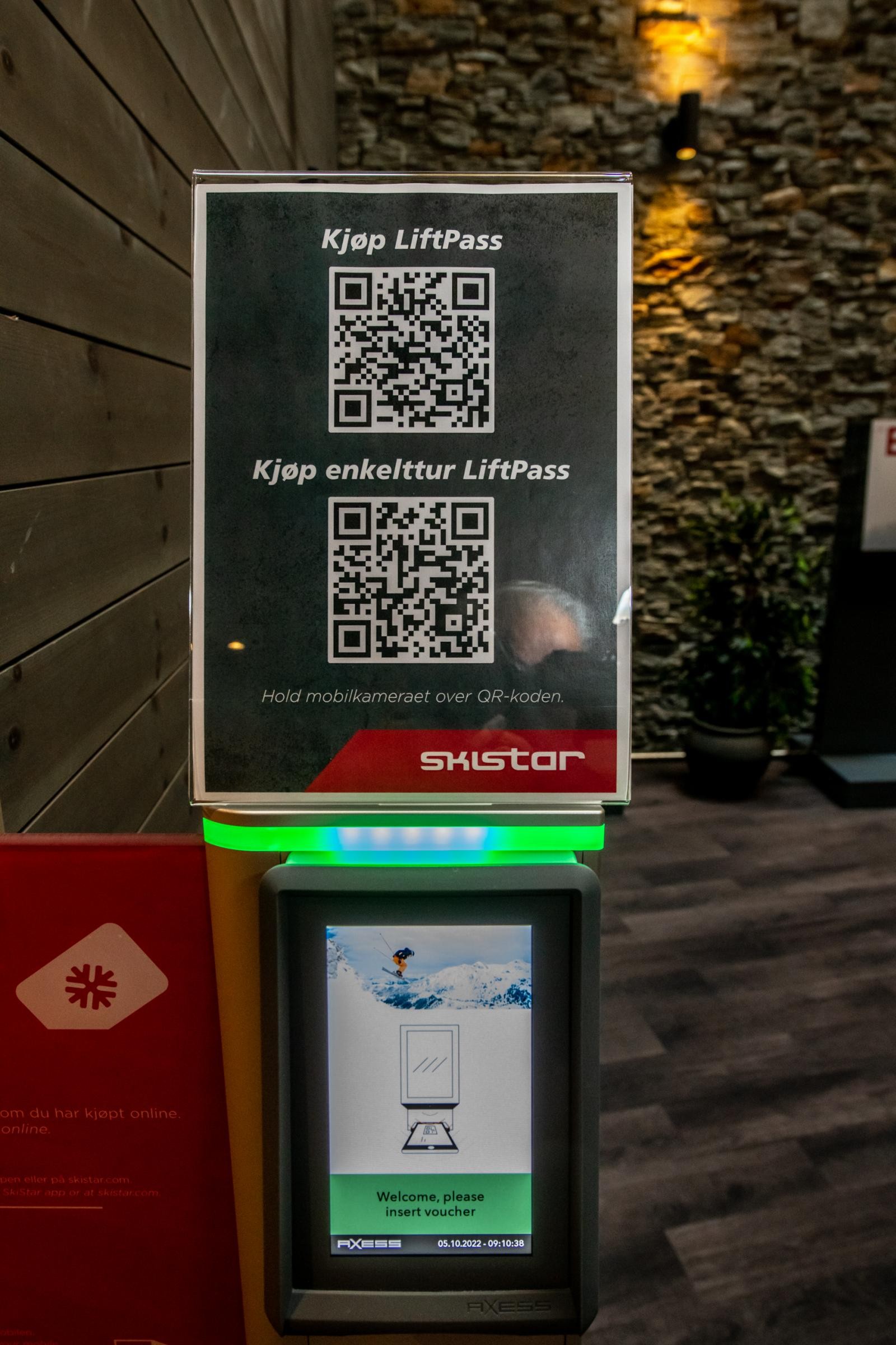 Automat for skikort Galleribilde