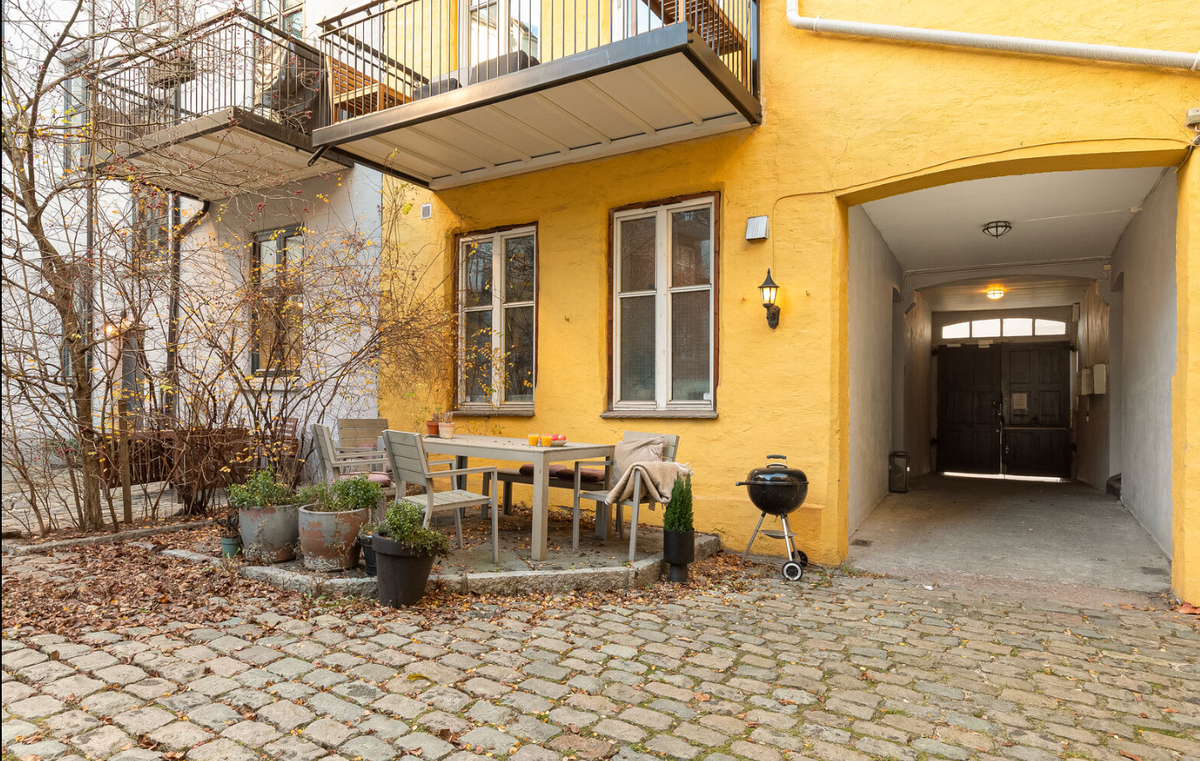 Uteplass Galleribilde