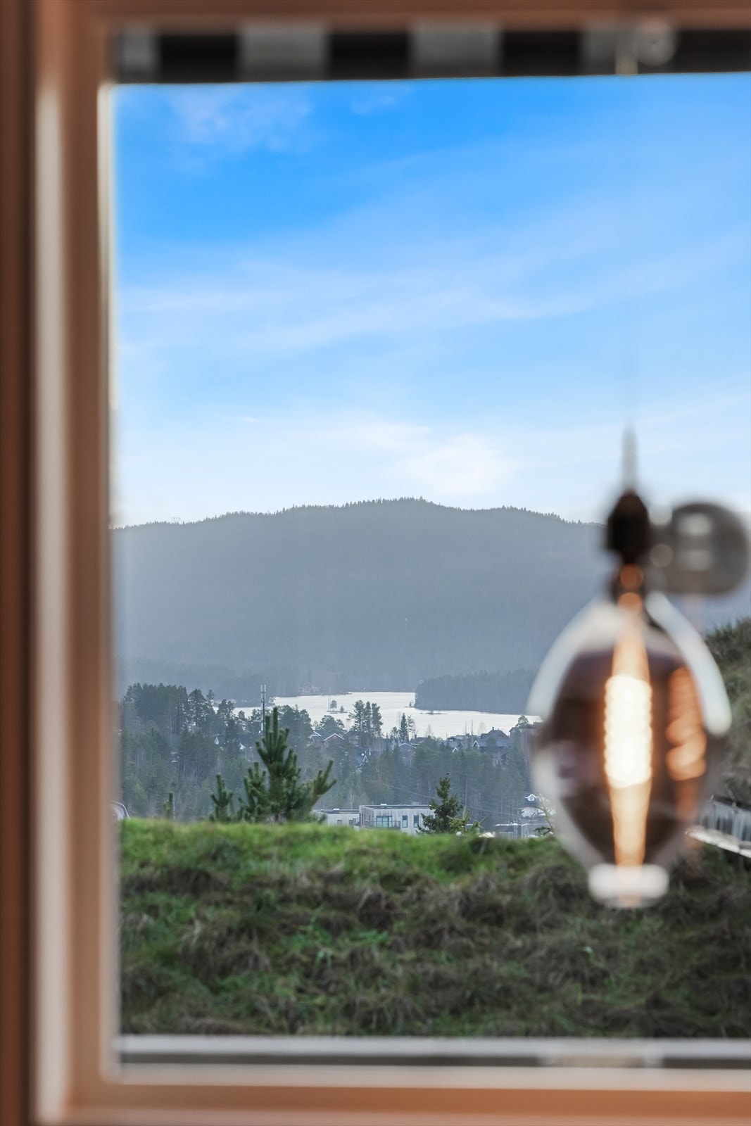 Det er også utsikt til Harestuvannet fra øverste etasje Galleribilde