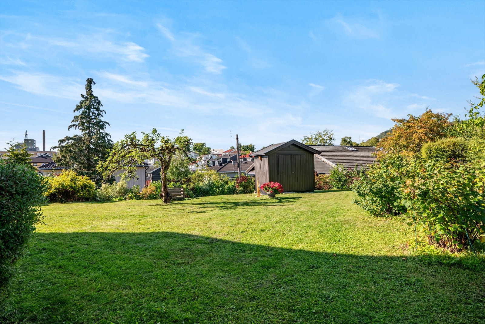 Totalt tomteareal på 538,1 m² og en av de bedre plasseringene internt i laget Galleribilde