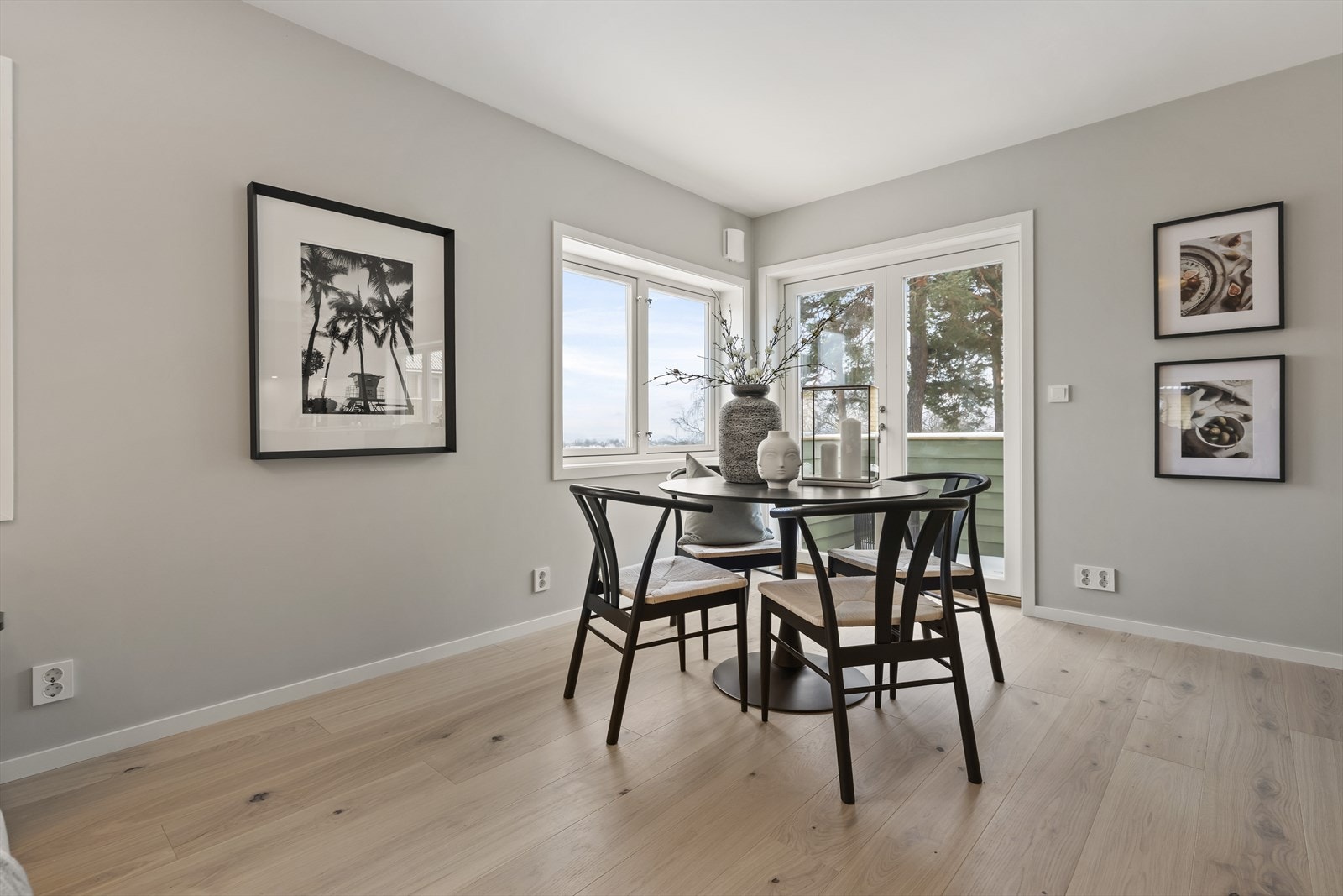 God plass til både sofa- og spisegruppe. Galleribilde