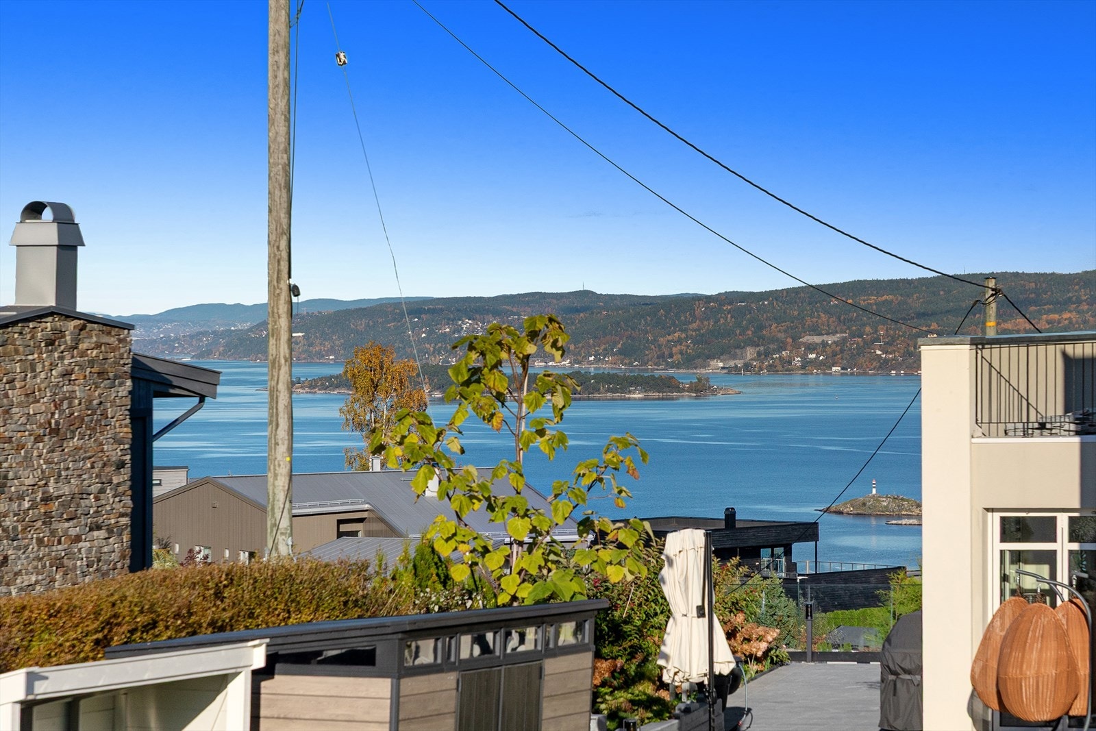 Utsikt fra balkong i 2.etasje Galleribilde