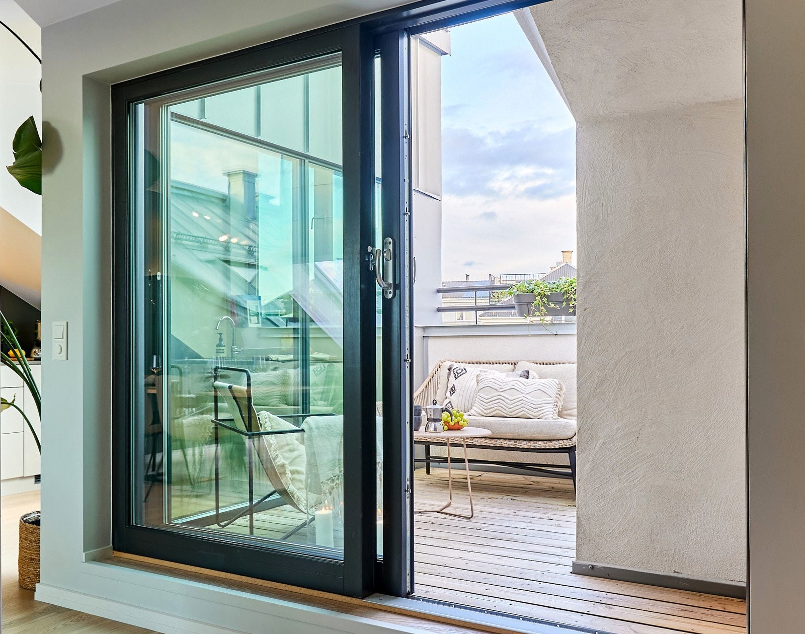 Takterrassen er på ca. 5kvm, med plass til møblement Galleribilde