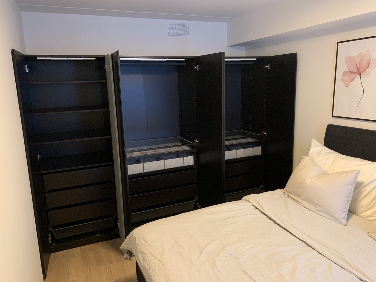 Hovedsoverom med god oppbevaringsmuligheter Galleribilde