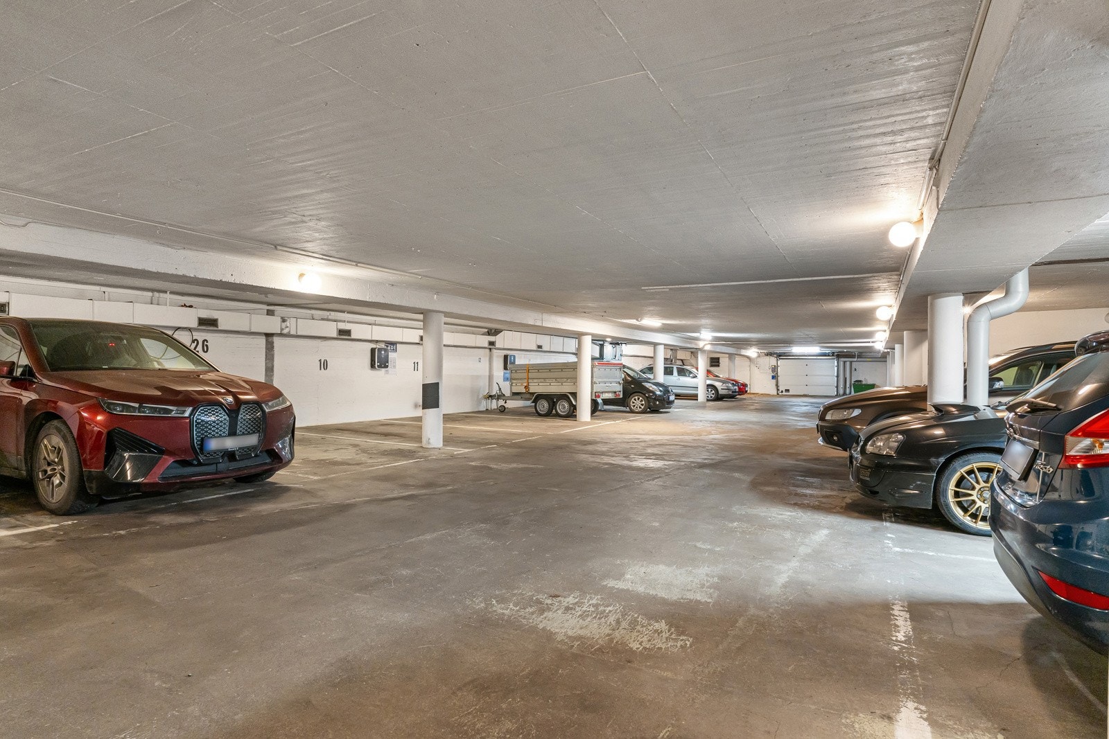 Det er tidvis mulighet for å leie parkeringsplass. Det praktiseres venteliste. Galleribilde