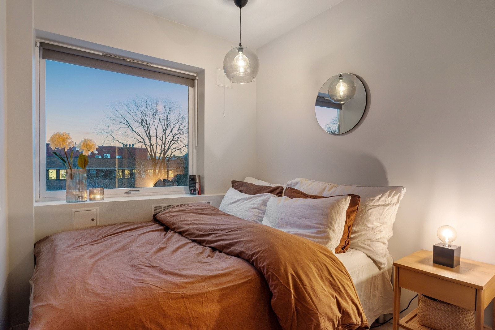 Kveldsbilde. Galleribilde