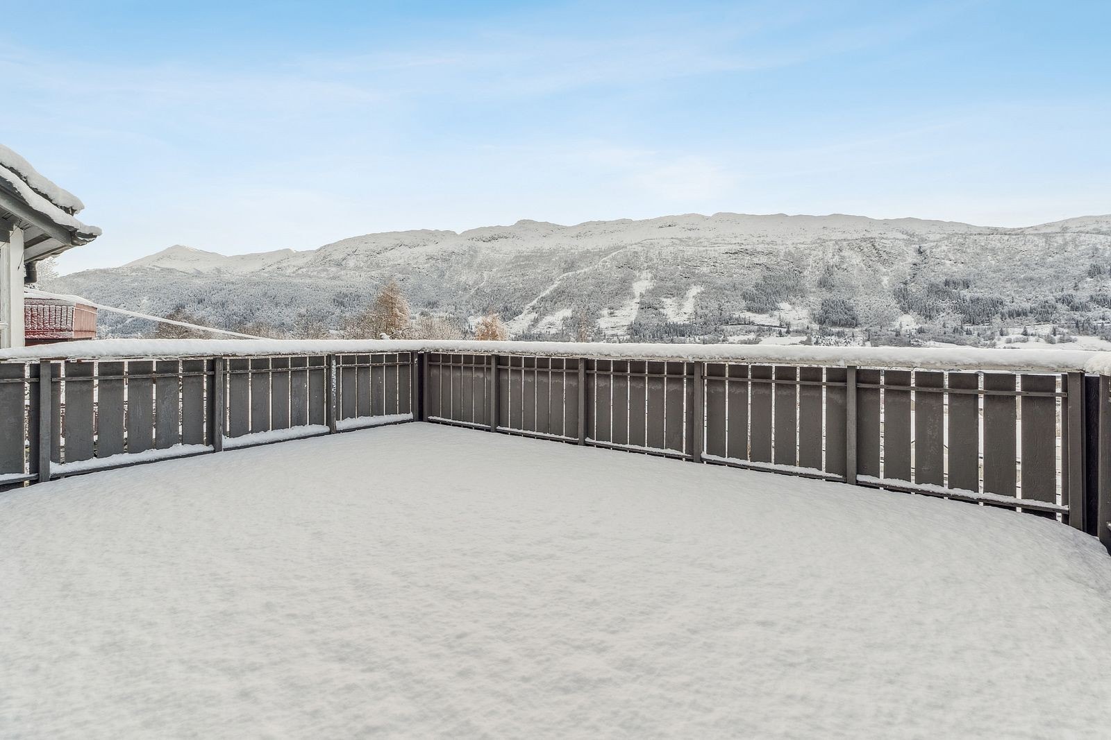 21_terrasse_1.jpg Galleribilde