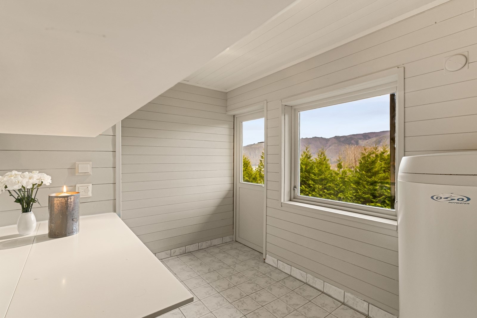 Herfra er det også utgang via altandør. Galleribilde