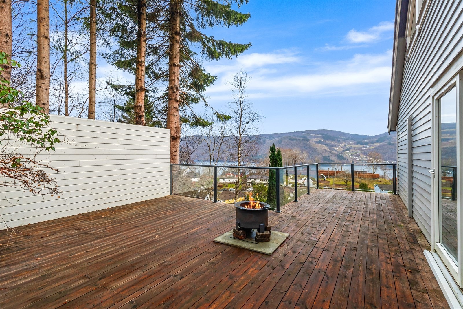 Her har man også gode møbleringsmuligheter hvor man kan sitte fredfulle omgivelser. Galleribilde