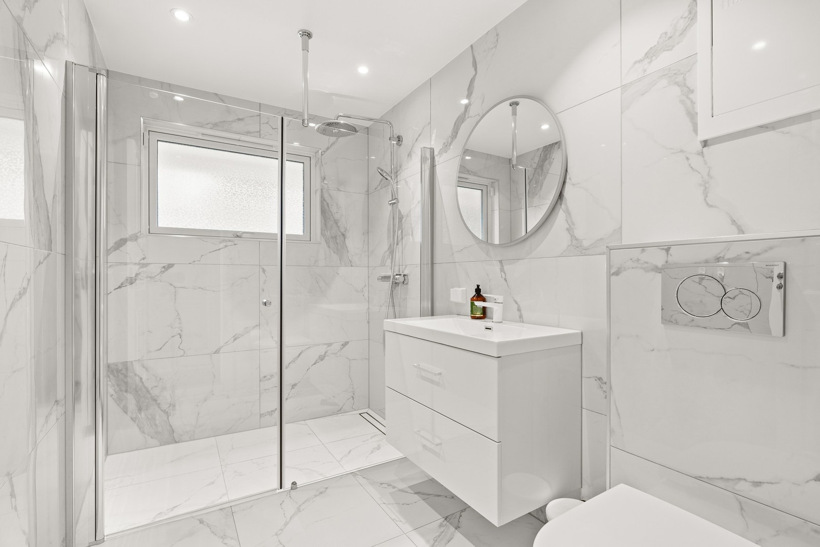 I andre etasje finner du også et totaloppusset bad, fra 2023. Galleribilde