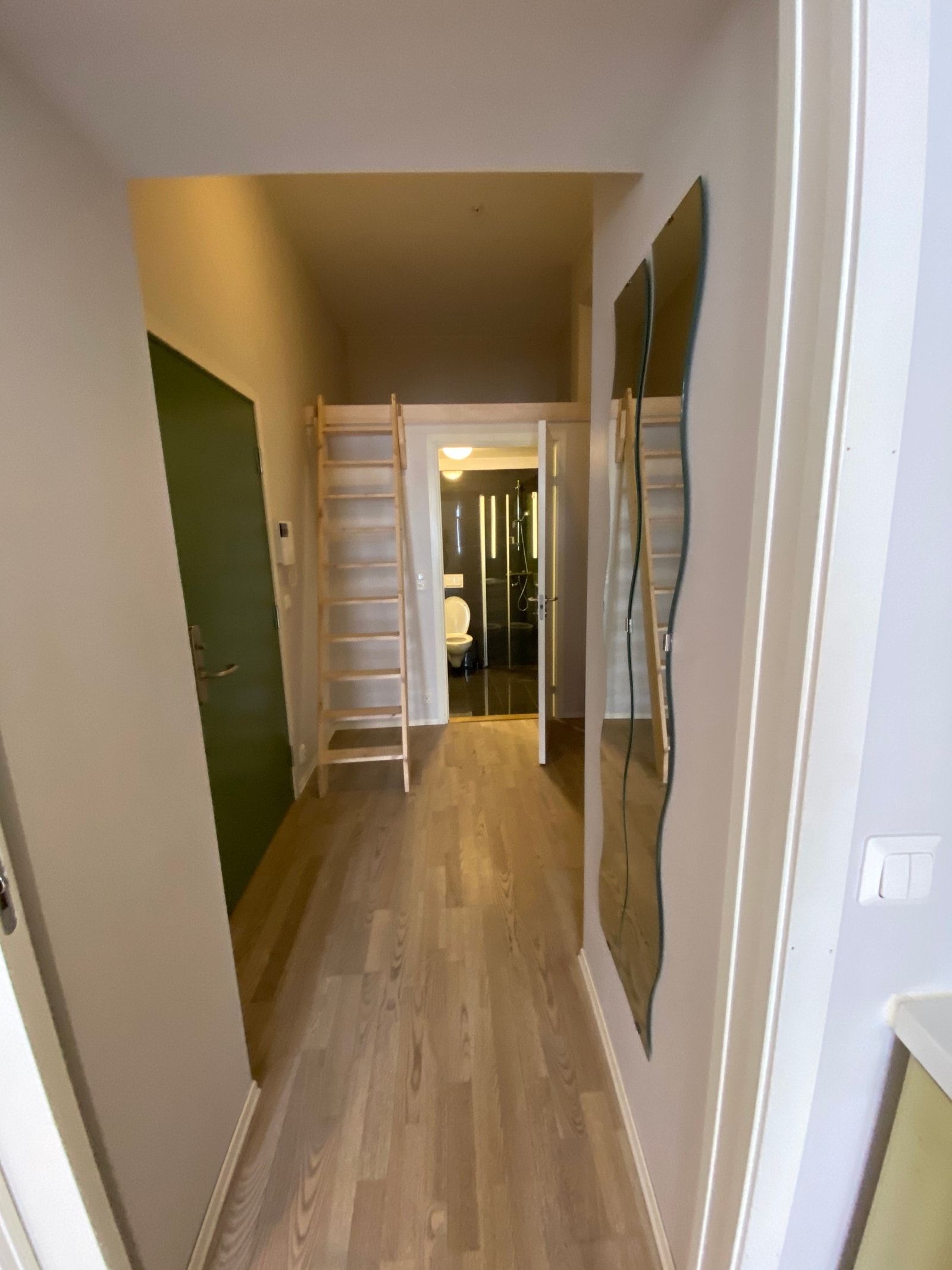 Gang- mot bad Galleribilde