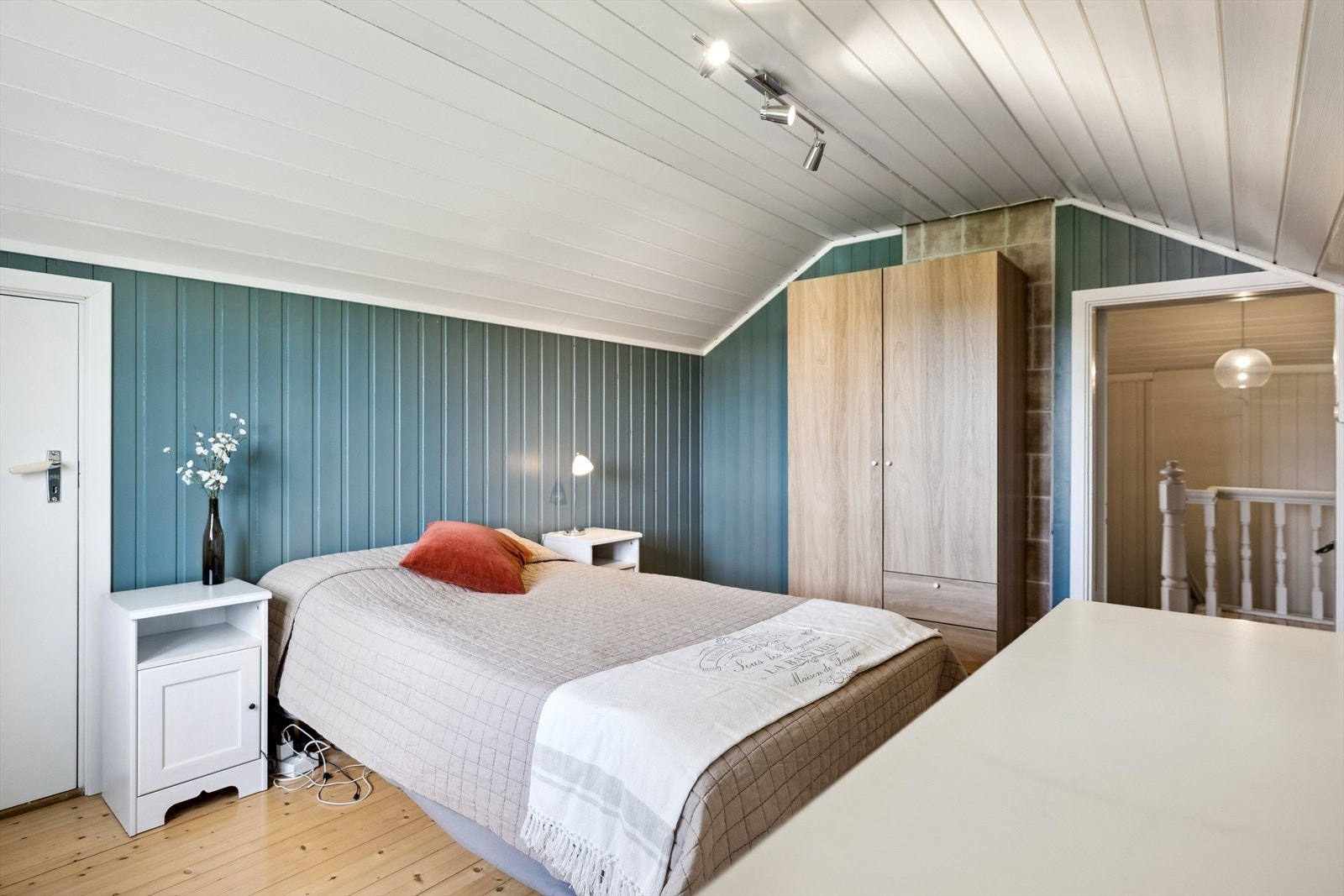 Boligen har tre gode soverom. Galleribilde