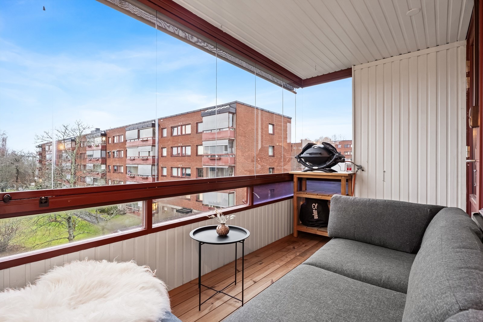 Det er installert elektriske screens. Galleribilde